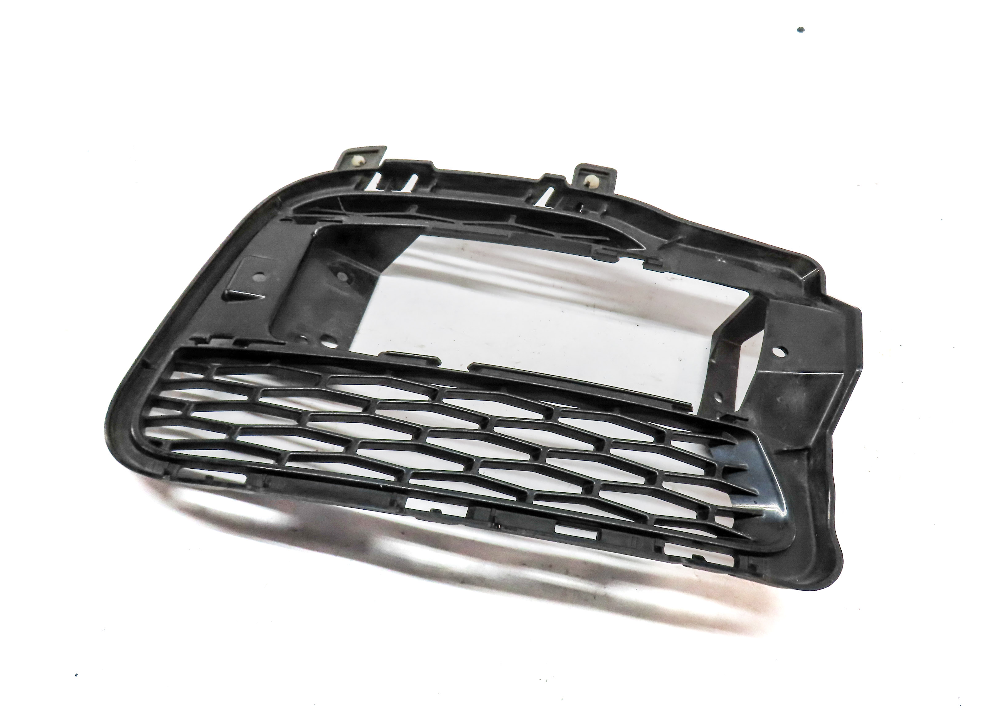 2014-2017 RANGE ROVER SPORT (L494) LEFT FRONT DRIVER FOGLIGHT GRILLE TRIM — exact item pictured
